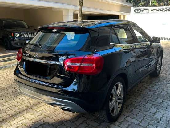 MERCEDES-BENZ-GLA 200-1.6 CGI VISION 16V TURBO GASOLINA 4P AUTOMÁTICO MERCEDES-BENZ-GLA 200-2015