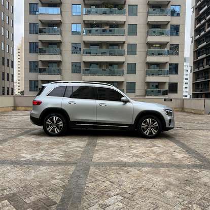 MERCEDES-BENZ-GLB 220-2.0 MHEV PROGRESSIVE 4MATIC 8G-DCT MERCEDES-BENZ-GLB 220-2025