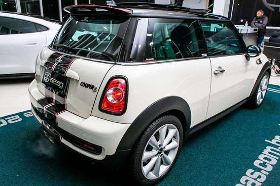 MINI-COOPER-2012