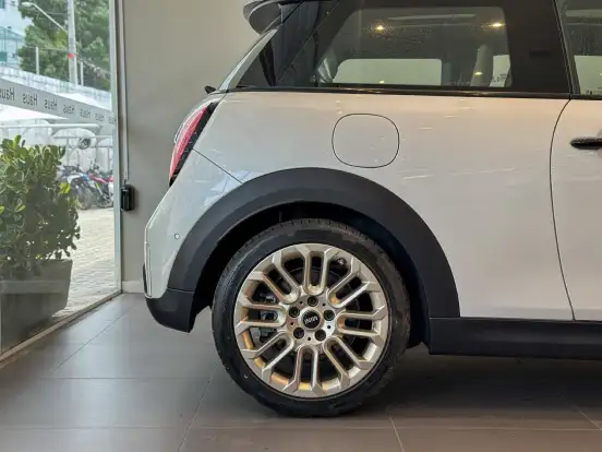 MINI-COOPER-2024