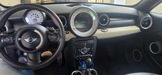 MINI-COOPER-2012