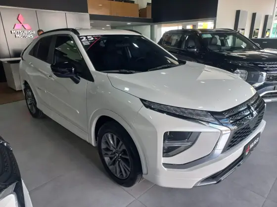 MITSUBISHI ECLIPSE CROSS 1.5 MIVEC TURBO GASOLINA GLS CVT MITSUBISHI ECLIPSE CROSS 1.5 MIVEC TURBO GASOLINA GLS CVT