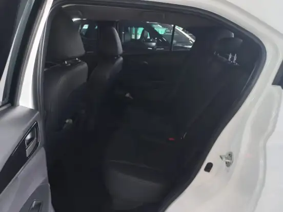 MITSUBISHI-ECLIPSE CROSS-2023
