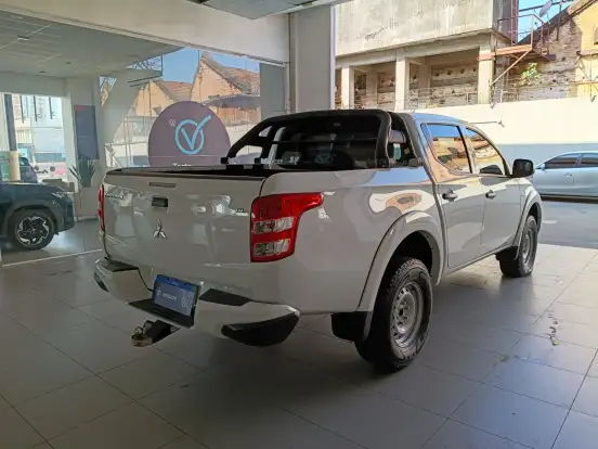 MITSUBISHI-L200 TRITON-2.4 16V TURBO DIESEL GL CD 4X4 MANUAL MITSUBISHI-L200 TRITON-2024