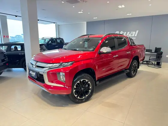 MITSUBISHI L200 TRITON 2.4 16V TURBO DIESEL SPORT HPE CD 4P 4X4 AUTOMÁTICO