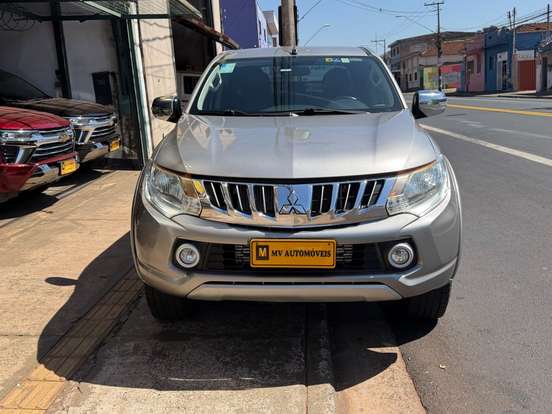 MITSUBISHI-L200 TRITON-2.4 16V TURBO DIESEL SPORT HPE CD 4P 4X4 AUTOMÁTICO MITSUBISHI-L200 TRITON-2017
