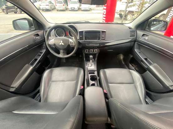 MITSUBISHI-LANCER-2019