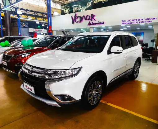 MITSUBISHI-OUTLANDER-2018