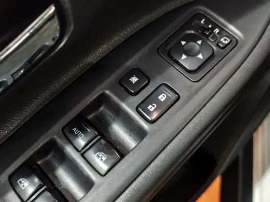 MITSUBISHI-OUTLANDER-2.0 16V GASOLINA 4P AUTOMÁTICO MITSUBISHI-OUTLANDER-2018