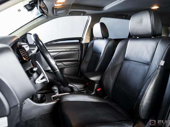 MITSUBISHI-OUTLANDER-2.0 16V GASOLINA 4P AUTOMÁTICO MITSUBISHI-OUTLANDER-2015