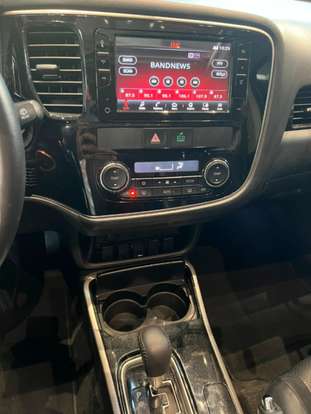 MITSUBISHI-OUTLANDER-2016