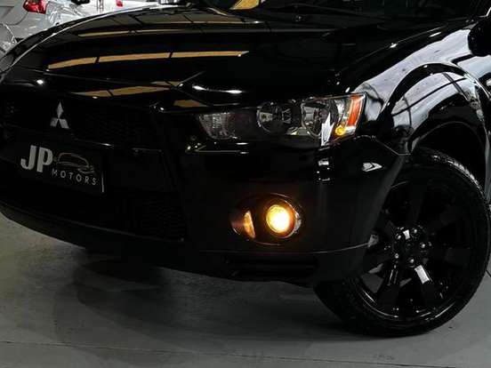 MITSUBISHI-OUTLANDER-2.0 16V GASOLINA 4P AUTOMÁTICO MITSUBISHI-OUTLANDER-2011