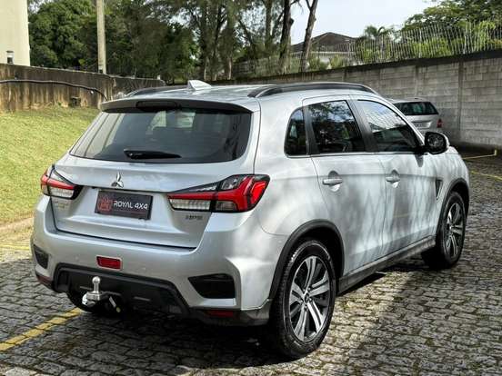 MITSUBISHI-OUTLANDER-2.0 MIVEC GASOLINA HPE AUTOMÁTICO MITSUBISHI-OUTLANDER-2020