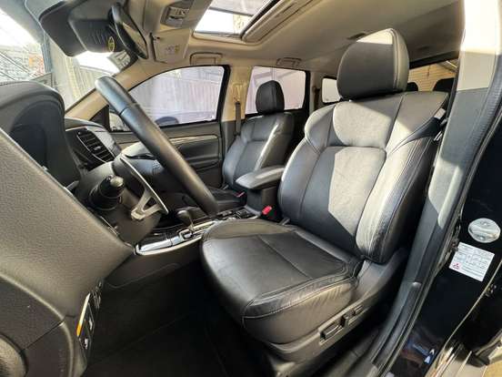 MITSUBISHI-OUTLANDER-3.0 MIVEC V6 GASOLINA HPE-S AWD AUTOMÁTICO MITSUBISHI-OUTLANDER-2020