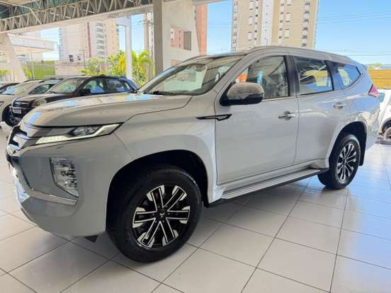 MITSUBISHI-PAJERO SPORT-2.4 16V MIVEC TURBO DIESEL HPE-S AWD AUTOMÁTICO MITSUBISHI-PAJERO SPORT-2022