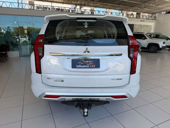 MITSUBISHI-PAJERO SPORT-2.4 16V MIVEC TURBO DIESEL HPE-S AWD AUTOMÁTICO MITSUBISHI-PAJERO SPORT-2022