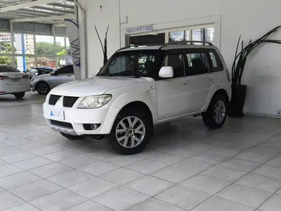 MITSUBISHI-PAJERO TR4-2.0 4X2 16V 140CV FLEX 4P MANUAL MITSUBISHI-PAJERO TR4-2012