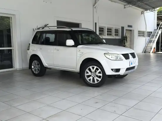 MITSUBISHI-PAJERO TR4-2.0 4X2 16V 140CV FLEX 4P MANUAL MITSUBISHI-PAJERO TR4-2012