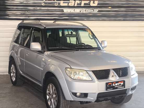 MITSUBISHI-PAJERO TR4-2.0 4X2 16V 140CV FLEX 4P MANUAL MITSUBISHI-PAJERO TR4-2011