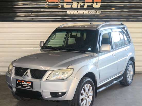 MITSUBISHI-PAJERO TR4-2.0 4X2 16V 140CV FLEX 4P MANUAL MITSUBISHI-PAJERO TR4-2011