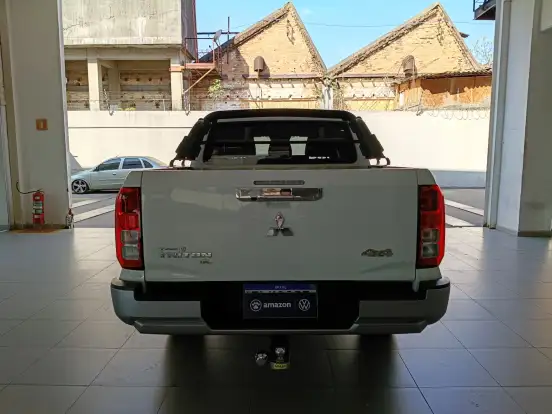 MITSUBISHI-TRITON-2.4 BITURBO DIESEL CD GL MANUAL MITSUBISHI-TRITON-2025