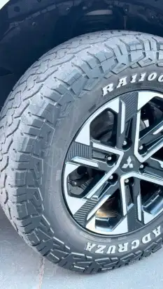 MITSUBISHI-TRITON-2.4 BITURBO DIESEL CD GLS 4X4 AUTOMÁTICO MITSUBISHI-TRITON-2024