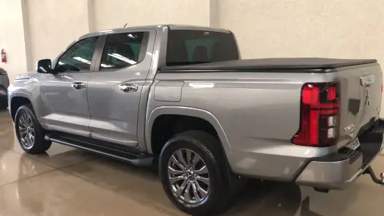 MITSUBISHI-TRITON-2026
