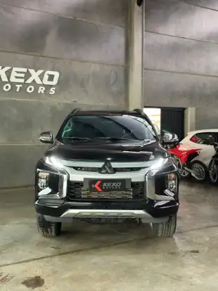 MITSUBISHI-TRITON-2.4 BITURBO DIESEL CD HPE 4X4 AUTOMÁTICO MITSUBISHI-TRITON-2024