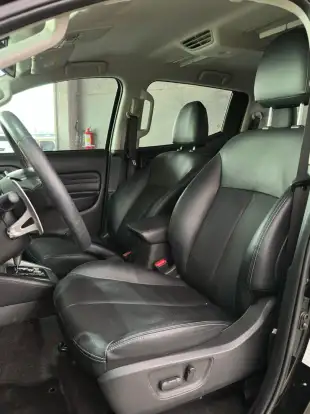 MITSUBISHI-TRITON-2.4 BITURBO DIESEL CD HPE 4X4 AUTOMÁTICO MITSUBISHI-TRITON-2024