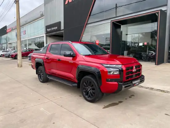 MITSUBISHI-TRITON-2.4 BITURBO DIESEL CD KATANA 4X4 AUTOMÁTICO MITSUBISHI-TRITON-2025