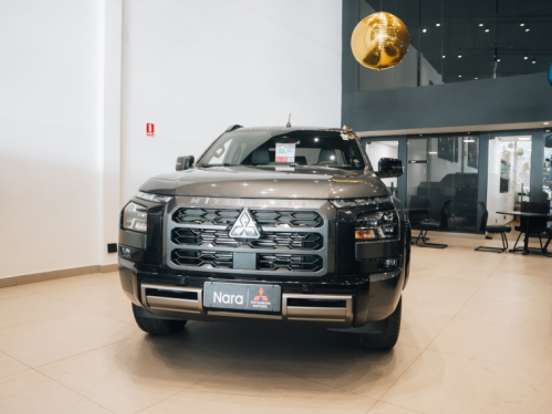 MITSUBISHI-TRITON-2.4 BITURBO DIESEL CD KATANA 4X4 AUTOMÁTICO MITSUBISHI-TRITON-2025