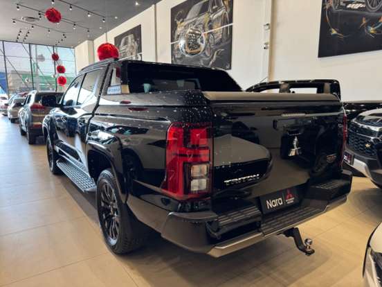MITSUBISHI-TRITON-2.4 BITURBO DIESEL CD KATANA 4X4 AUTOMÁTICO MITSUBISHI-TRITON-2025