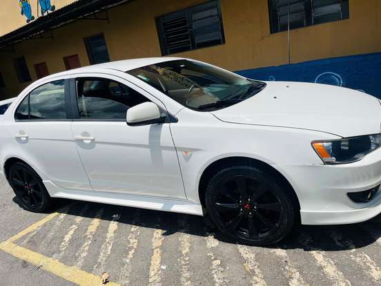 MITSUBISHI-LANCER-2013