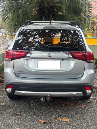 MITSUBISHI OUTLANDER 2.0 16V GASOLINA 4P AUTOMÁTICO