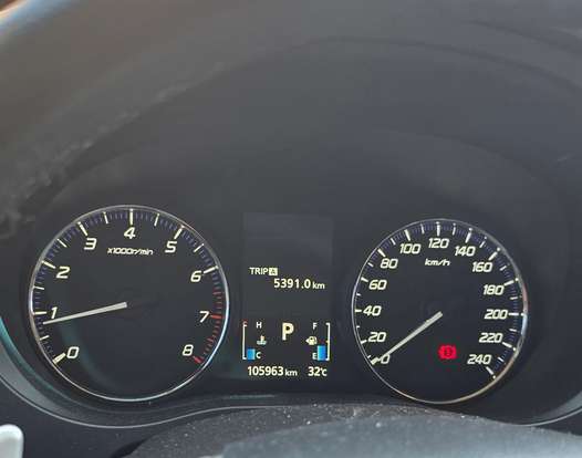 MITSUBISHI-OUTLANDER-2015
