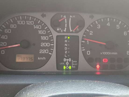MITSUBISHI-PAJERO TR4-2.0 4X4 16V 140CV FLEX 4P AUTOMÁTICO MITSUBISHI-PAJERO TR4-2007