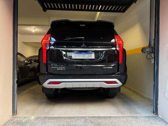 MITSUBISHI-PAJERO SPORT-2023