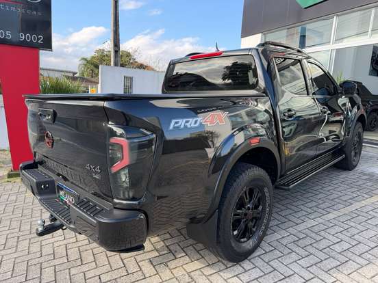 NISSAN-FRONTIER-2.3 16V TURBO DIESEL PRO4X CD 4X4 AUTOMÁTICO NISSAN-FRONTIER-2023