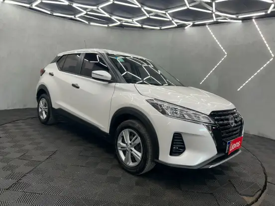NISSAN-KICKS-2023