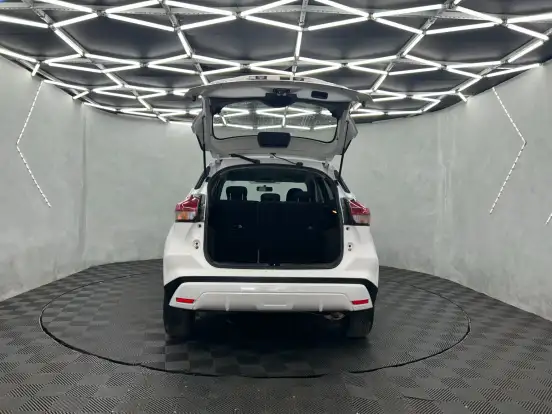 NISSAN-KICKS-2024