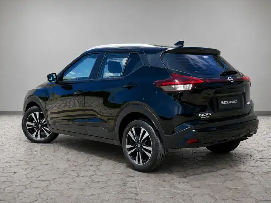 NISSAN-KICKS PLAY-2025