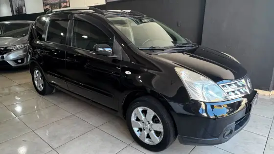 NISSAN LIVINA 1.8 16V FLEX 4P AUTOMÁTICO