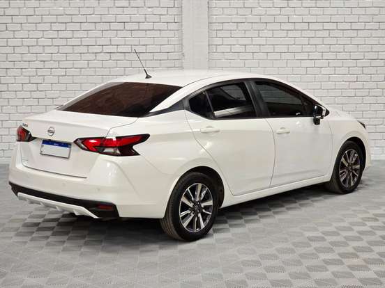 NISSAN-VERSA-2025