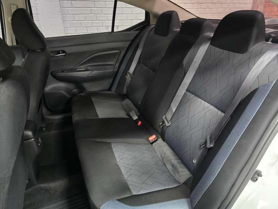NISSAN-VERSA-2025