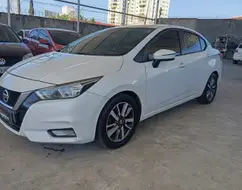 NISSAN VERSA 1.6 16V FLEX ADVANCE XTRONIC NISSAN VERSA 1.6 16V FLEX ADVANCE XTRONIC