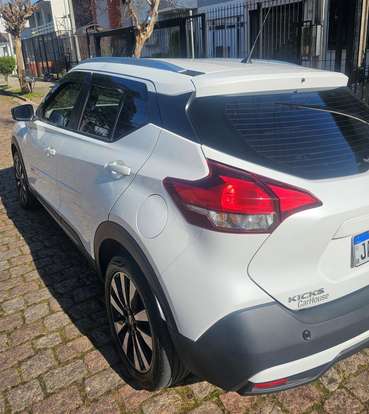 NISSAN-KICKS-1.6 16V FLEXSTART SV 4P XTRONIC NISSAN-KICKS-2020