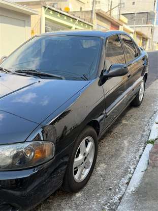 NISSAN-SENTRA-2005