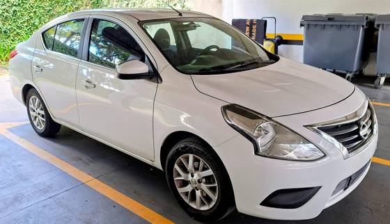 NISSAN VERSA 1.6 16V FLEXSTART SV 4P XTRONIC