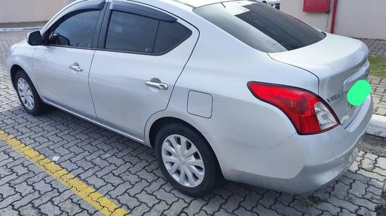 NISSAN VERSA 1.6 16V FLEX SV 4P MANUAL