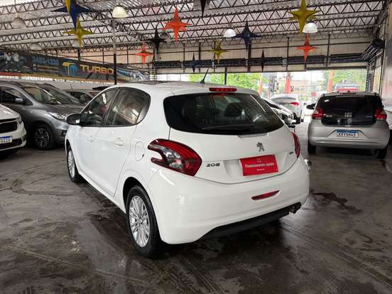 PEUGEOT-208-1.2 ALLURE 12V FLEX 4P MANUAL PEUGEOT-208-2018